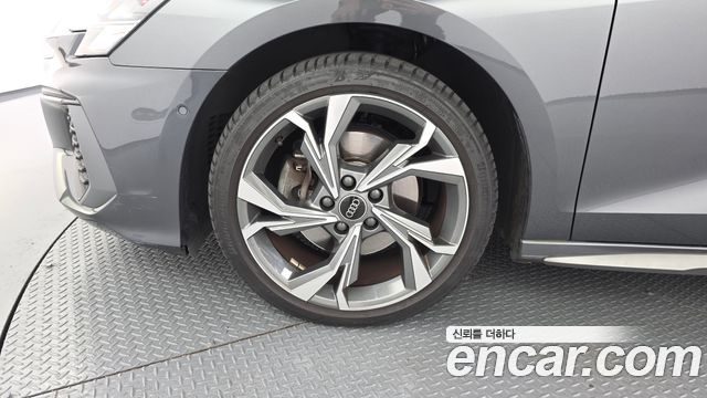 Audi A3 2023 — photo 5