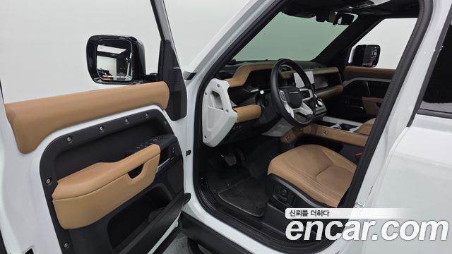 Land Rover Defender 2025 — photo 13
