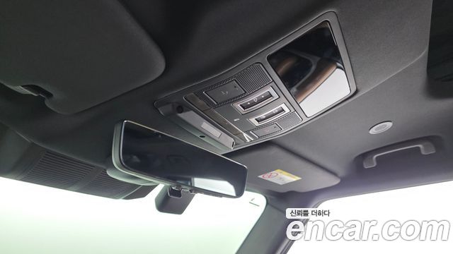 Land Rover Defender 2025 — photo 27
