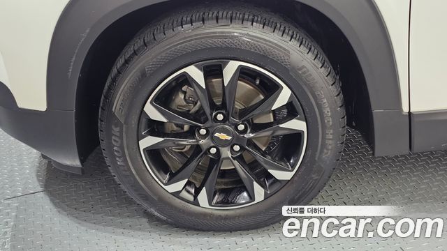 Chevrolet Korea Trailblazer 2021 — photo 5