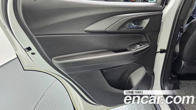 Chevrolet Korea Trailblazer 2021 — photo 15