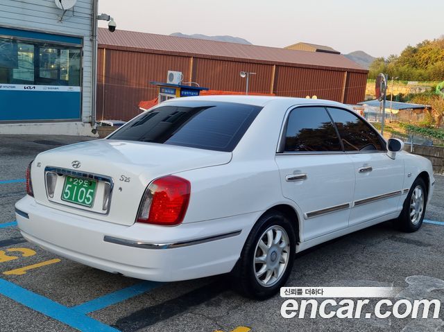 Hyundai Grandeur 2004 — photo 3