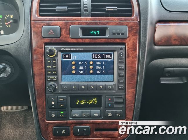Hyundai Grandeur 2004 — photo 8