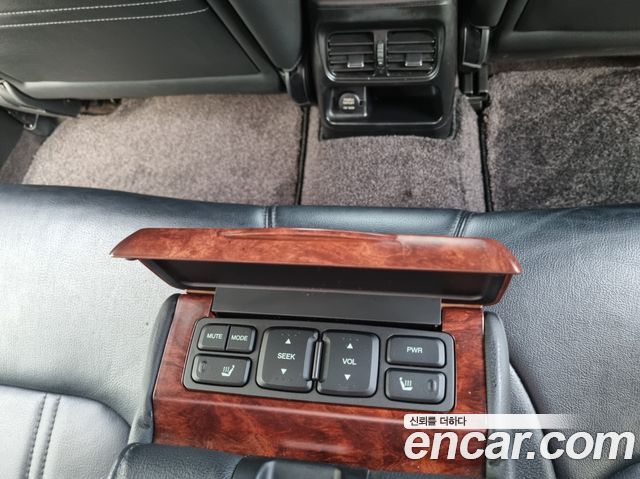 Hyundai Grandeur 2004 — photo 14
