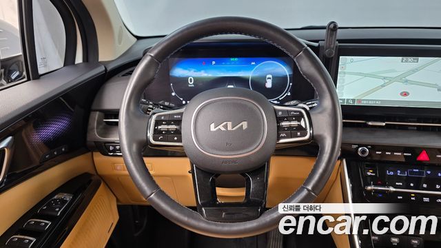Kia Canival 2023 — photo 13