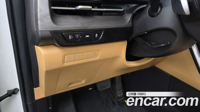 Kia Canival 2023 — photo 18
