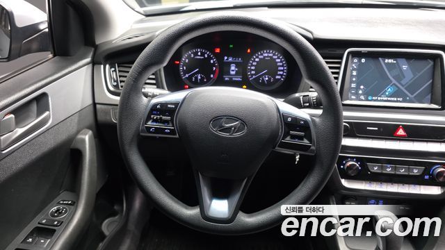 Hyundai Sonata 2018 — photo 13