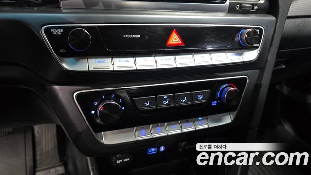 Hyundai Sonata 2018 — photo 18