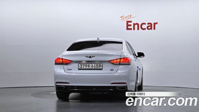 Genesis G80 2018 — photo 4