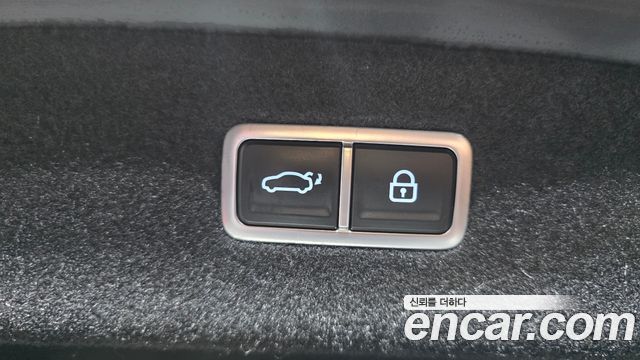 Genesis G90 2022 — photo 20