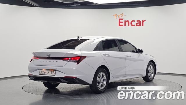 Hyundai AVANTE 2022 — photo 2