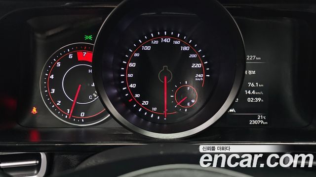Hyundai AVANTE 2022 — photo 11