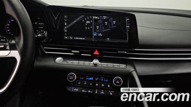 Hyundai AVANTE 2022 — photo 20