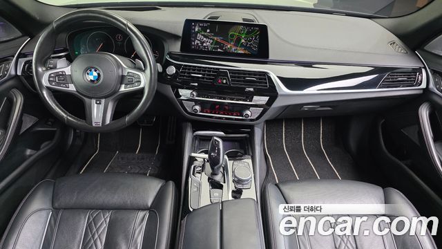 BMW 5-Series 2019 — photo 7