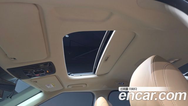 Kia Canival 2023 — photo 23