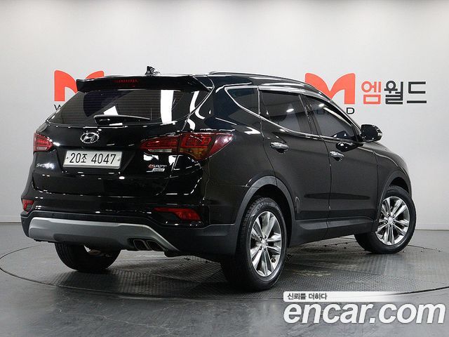 Hyundai Santafe 2016 — photo 3