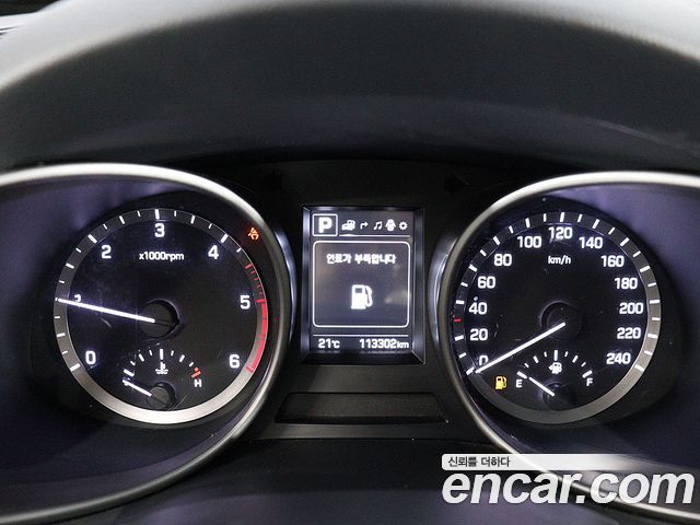 Hyundai Santafe 2016 — photo 8