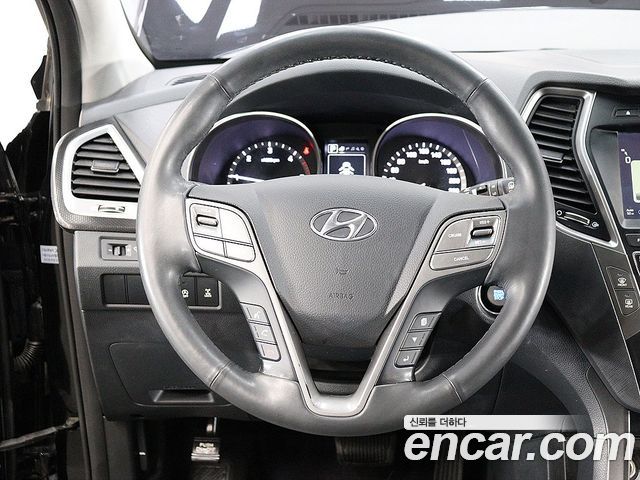 Hyundai Santafe 2016 — photo 15