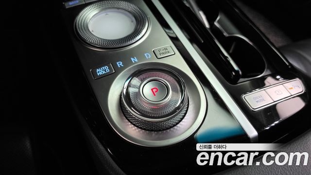 Genesis G80 2022 — photo 12