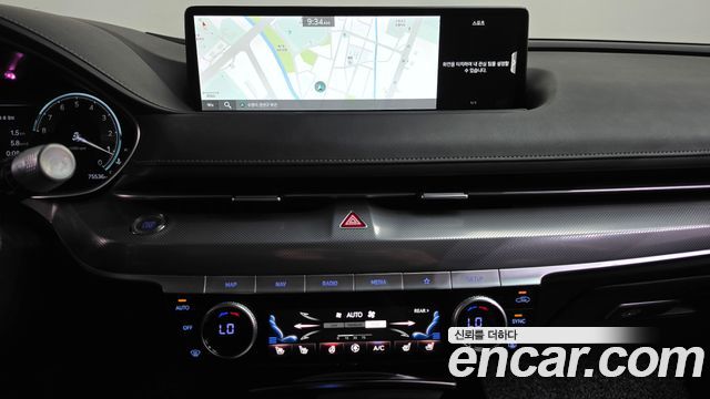 Genesis G80 2022 — photo 19