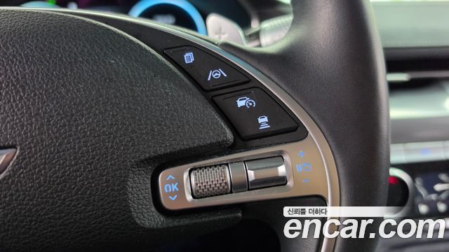Genesis G80 2022 — photo 24