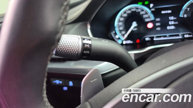Genesis G80 2022 — photo 30