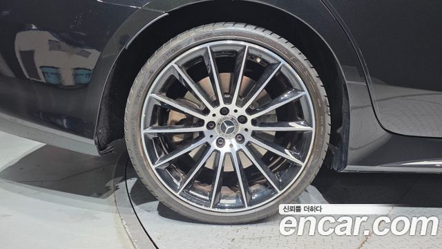 Mercedes-Benz CLS-Class 2021 — photo 5
