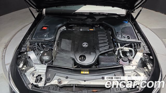 Mercedes-Benz CLS-Class 2021 — photo 6