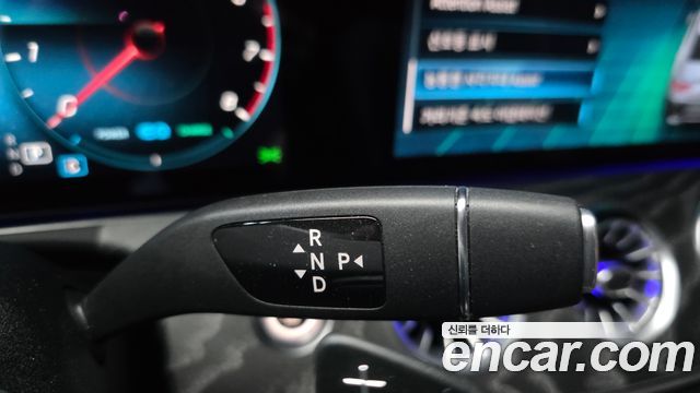 Mercedes-Benz CLS-Class 2021 — photo 12