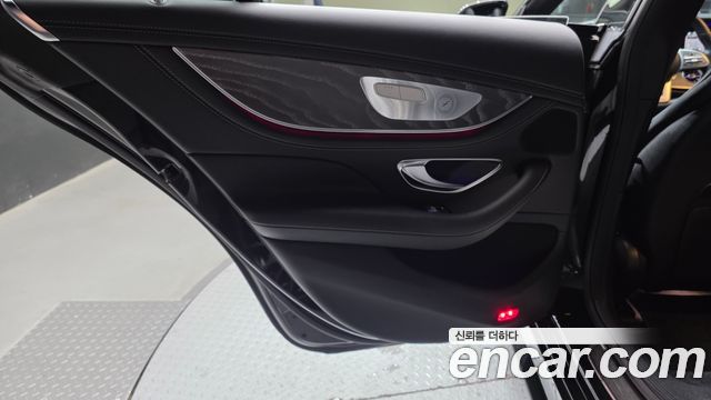 Mercedes-Benz CLS-Class 2021 — photo 15