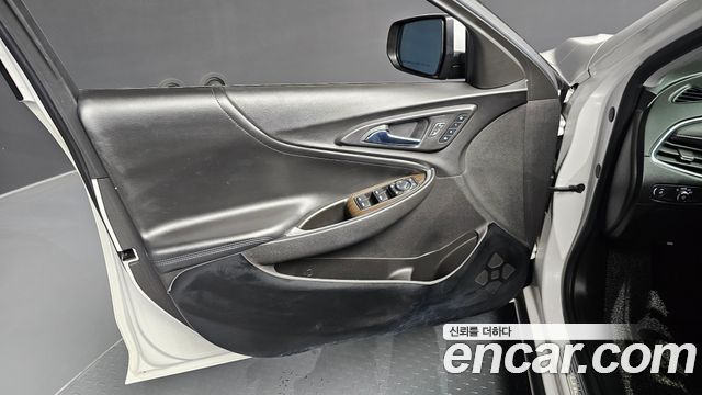 Chevrolet Korea Malibu 2017 — photo 14