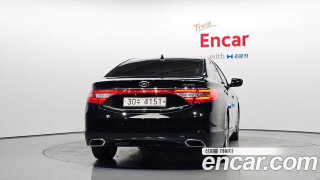 Hyundai Grandeur 2015 — photo 4