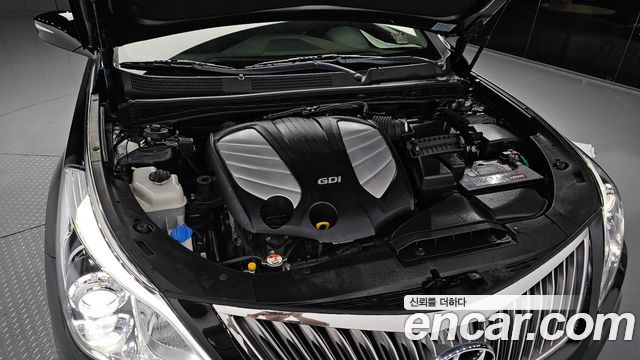 Hyundai Grandeur 2015 — photo 6