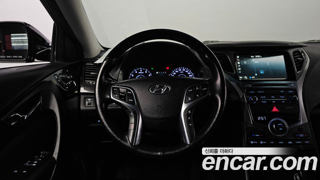 Hyundai Grandeur 2015 — photo 18