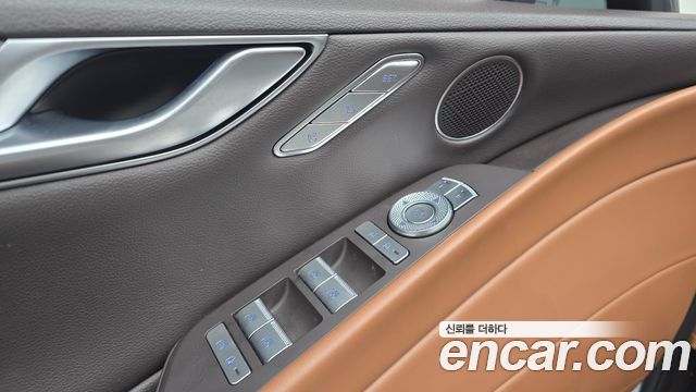 Genesis G80 2022 — photo 26