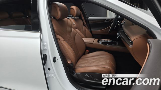 Genesis G80 2022 — photo 16