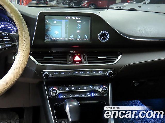 Hyundai Grandeur 2018 — photo 11