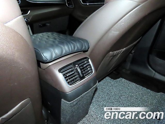 Hyundai Grandeur 2018 — photo 16