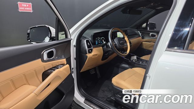 Kia Sorento 2023 — photo 13