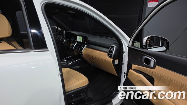 Kia Sorento 2023 — photo 17