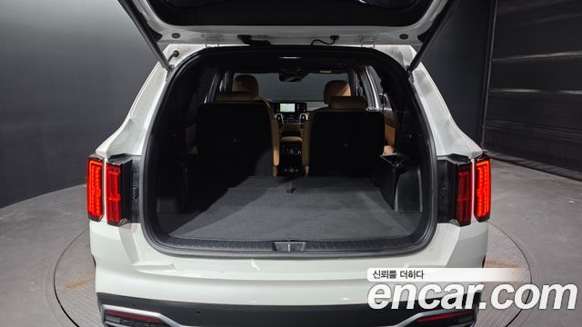 Kia Sorento 2023 — photo 26