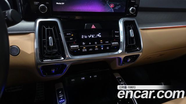 Kia Sorento 2023 — photo 35