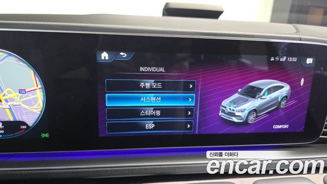 Mercedes-Benz GLE-Class 2022 — photo 19