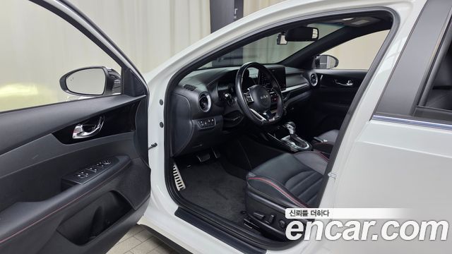 Kia K3 2022 — photo 13
