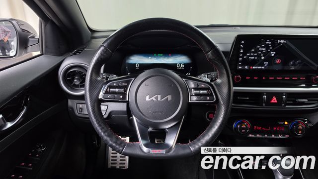Kia K3 2022 — photo 19