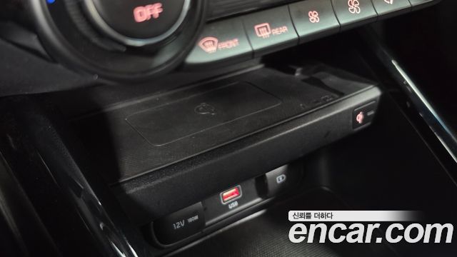 Kia K3 2022 — photo 26