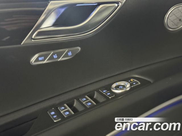 Genesis GV80 2020 — photo 12