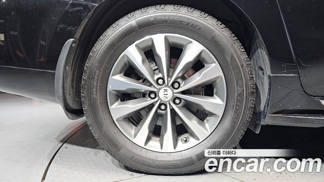 Kia Canival 2016 — photo 5