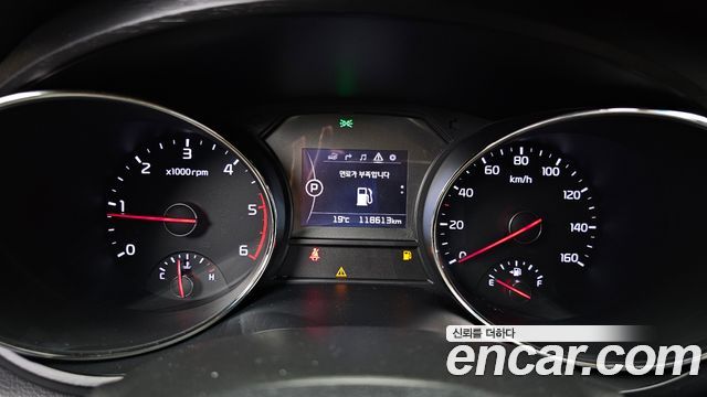 Kia Canival 2016 — photo 8