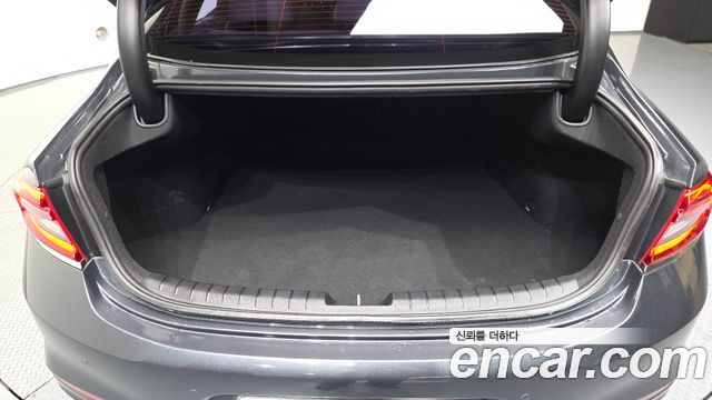 Hyundai Grandeur 2019 — photo 26
